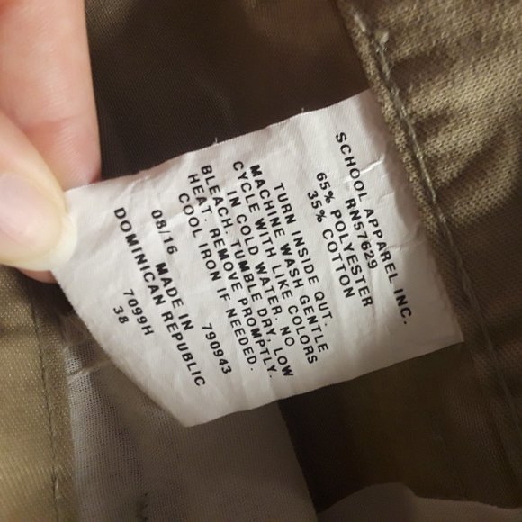 Khaki Shorts 38 - Picture 3 of 3